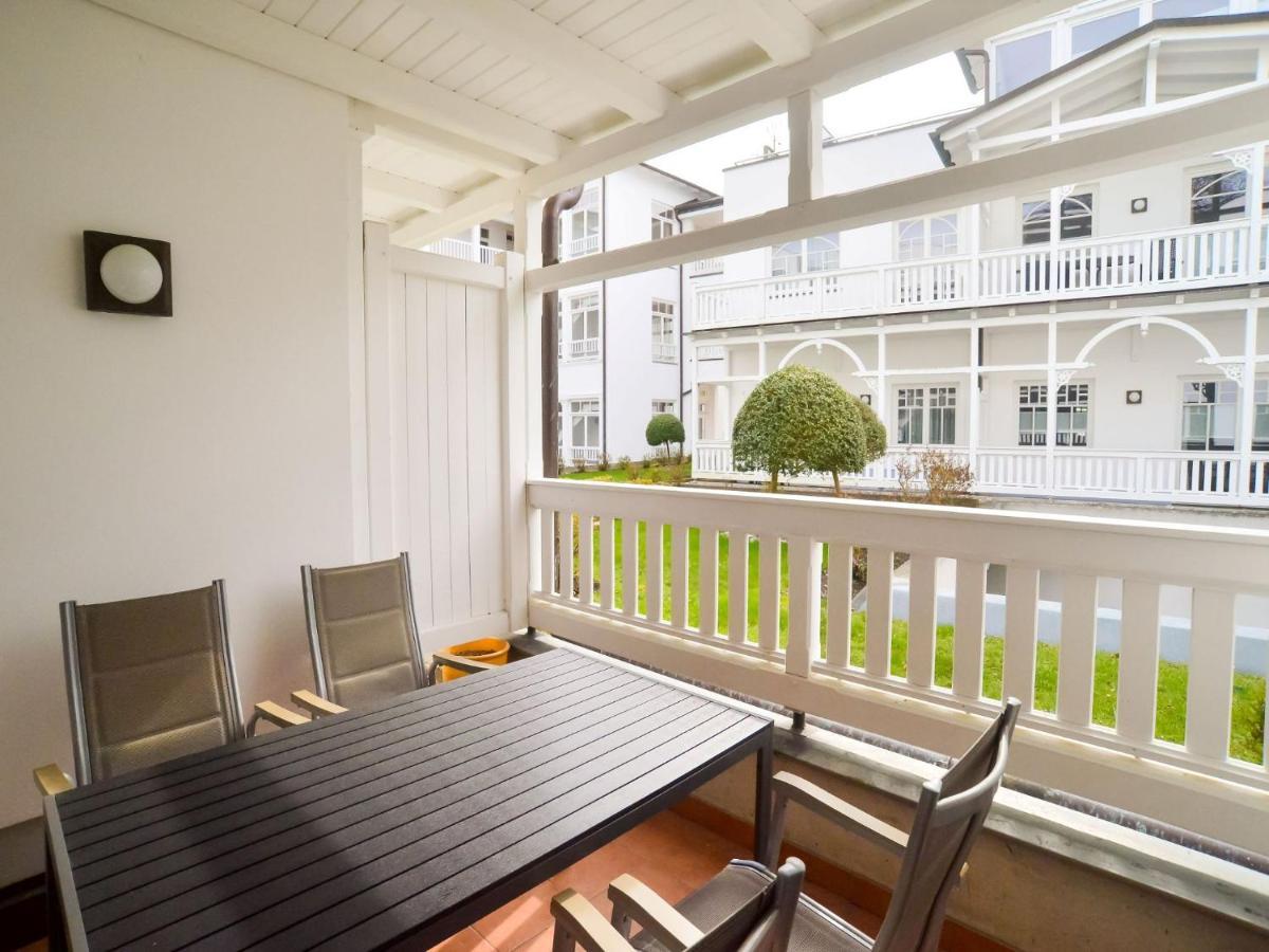 Strandvillen Binz - Ferienwohnung Mit 2 Schlafzimmern Und Balkon Ah-563 Exterior photo