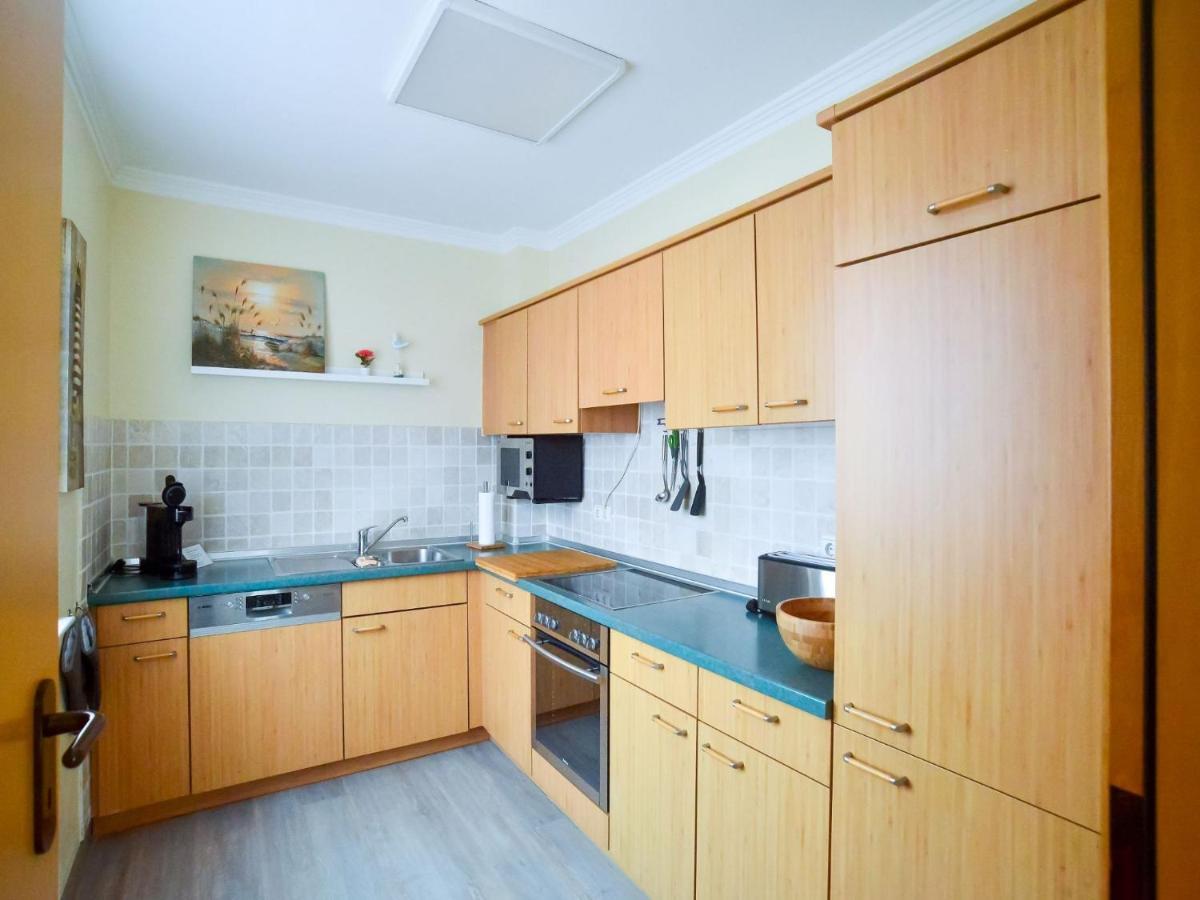 Strandvillen Binz - Ferienwohnung Mit 2 Schlafzimmern Und Balkon Ah-563 Exterior photo